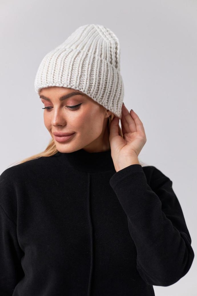 Шапка з вовни