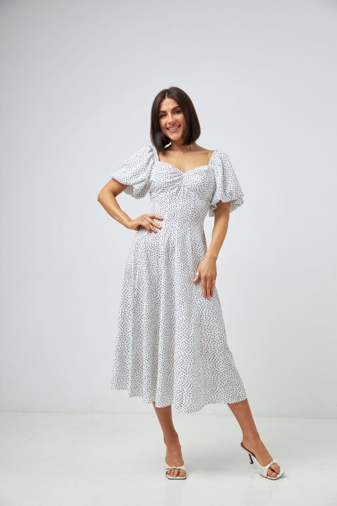 Сукня з рукавом колокол