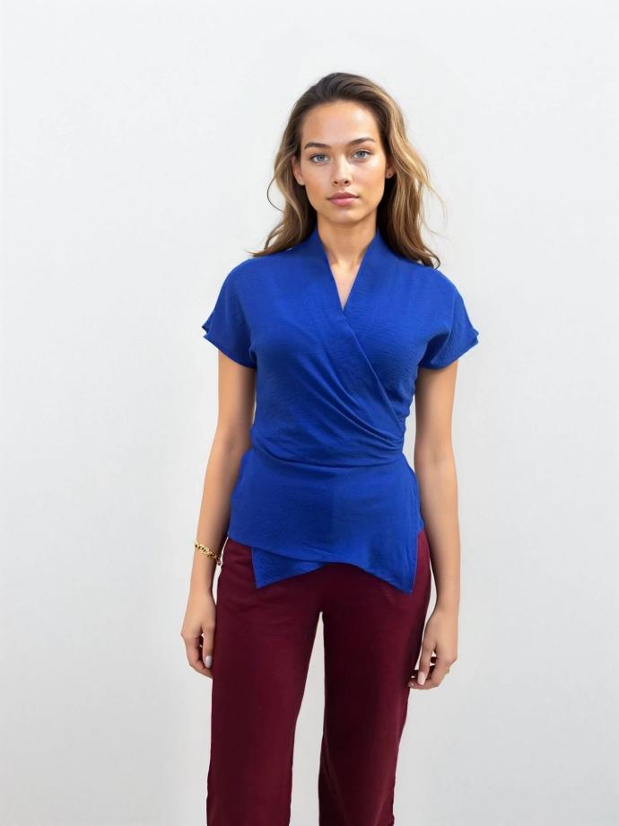 Wrap blouse made of crepe