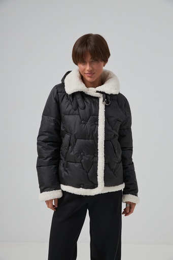 Quilted jacket with sheepskin trim